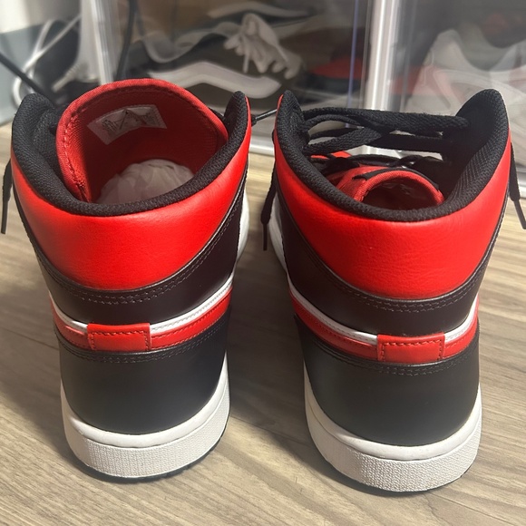 Air Jordan 1 Mid 'Bred Toe' (White, Black, Red) - Picture 3 of 6